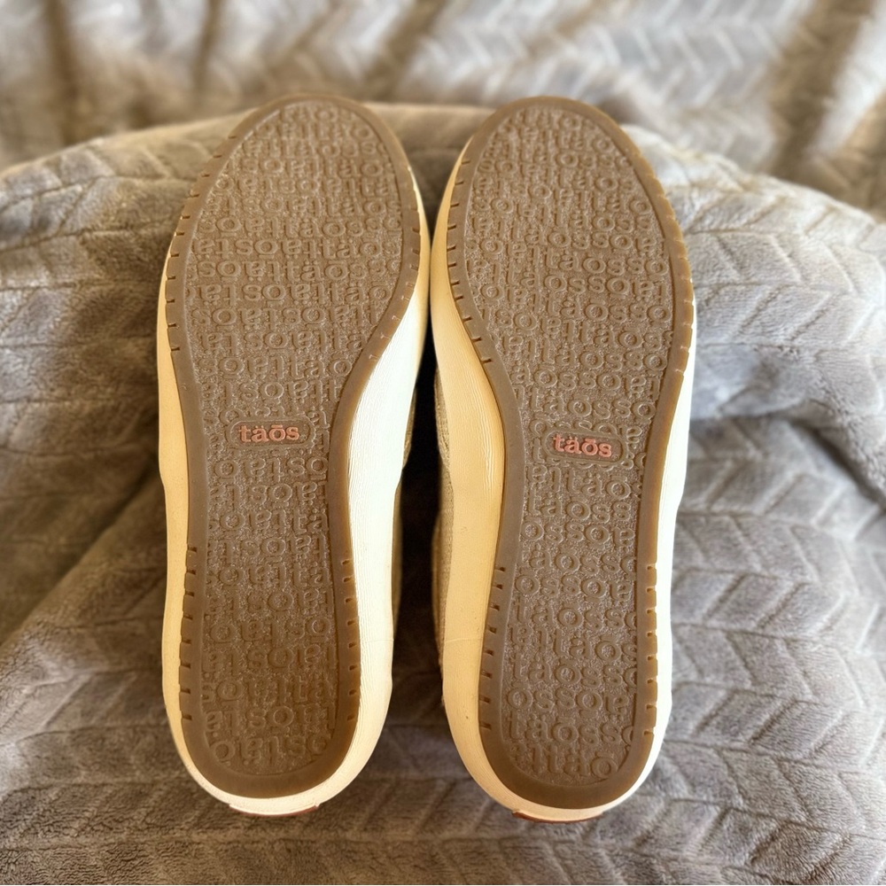 Taos Footwear Natural Hemp Dandy Shoes - Picture 6 of 6